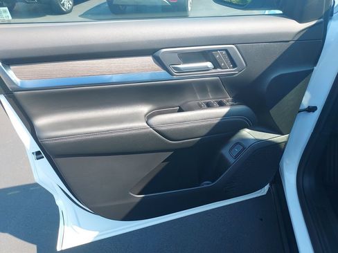 Used 2026 GMC Terrain Denali w/ LPO, Floor Liner Package AWD/4WD image 14