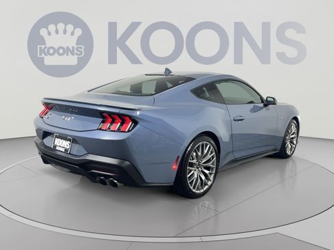Used 2025 Ford Mustang GT Premium RWD image 11