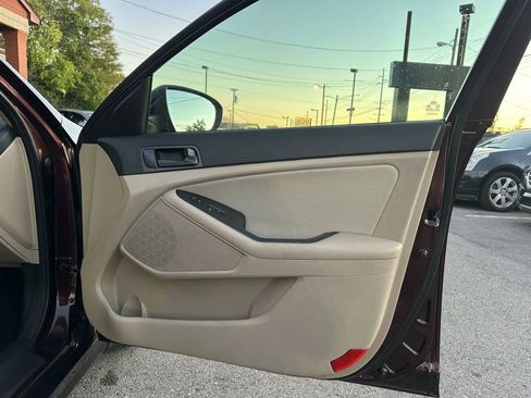 Used 2014 Kia Optima LX image 13