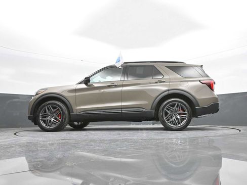 New 2026 Ford Explorer ST-Line w/ ST-Line Street Pack image 63