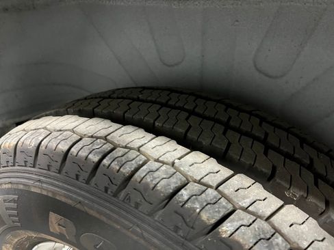 Used 2024 RAM ProMaster 3500 w/ Delivery Van Package image 41