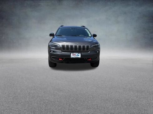 Used 2022 Jeep Cherokee Trailhawk w/ Trailer Tow Group AWD/4WD image 9