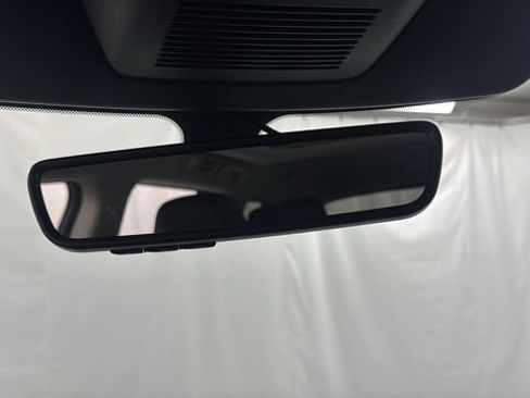 New 2026 Nissan Pathfinder Platinum image 33