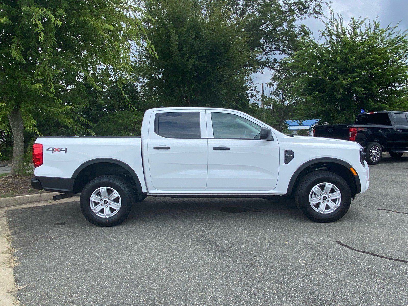 Used 2026 Ford Ranger XL AWD/4WD image 3