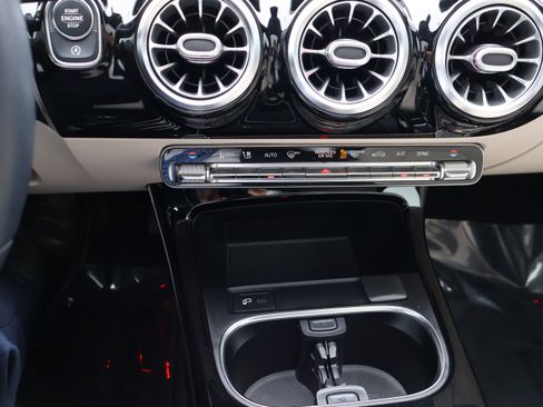 Certified 2021 Mercedes-Benz CLA 250 image 36