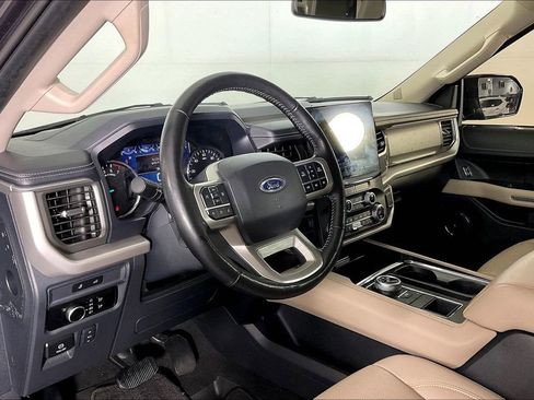 Used 2024 Ford Expedition Max XLT RWD image 17