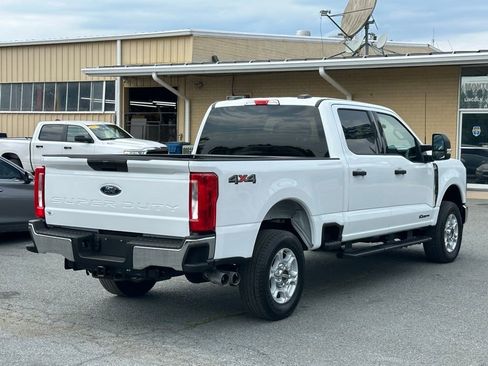 Used 2025 Ford F250 XLT AWD/4WD image 8