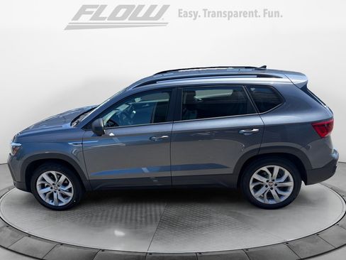 Used 2023 Volkswagen Taos S w/ Driver Assistance Package AWD/4WD image 4