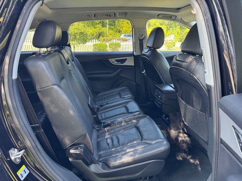 Used 2019 Audi Q7 2.0T Premium w/ Convenience Package AWD/4WD image 45