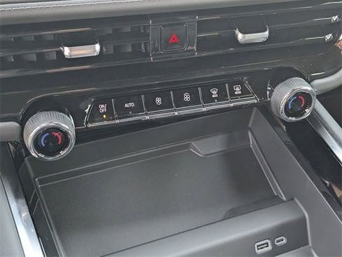 New 2026 Chevrolet Tahoe LS image 29