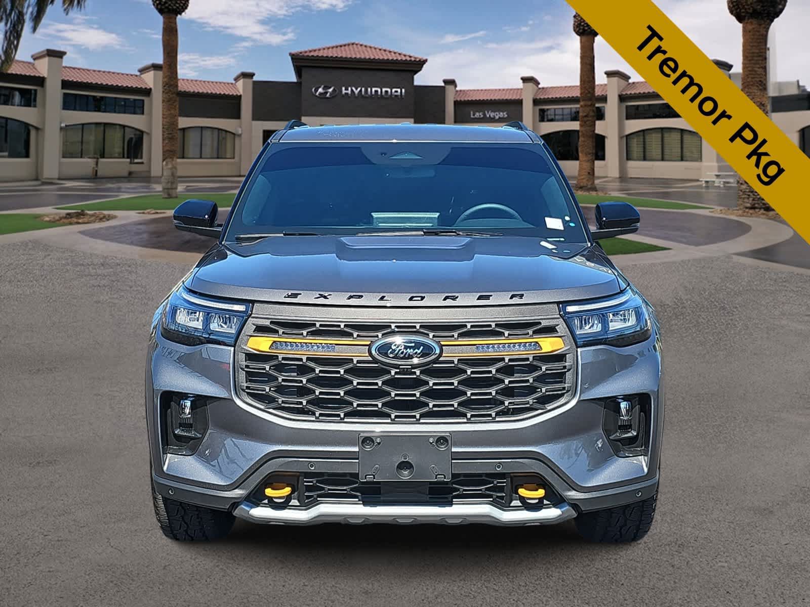Used 2026 Ford Explorer Tremor w/ Tremor Convenience Package AWD/4WD image 6