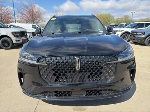 New 2026 Lincoln Aviator Reserve AWD/4WD image 11
