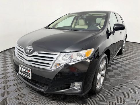 Used 2009 Toyota Venza AWD image 3