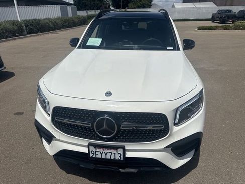 Used 2022 Mercedes-Benz GLB 250 4MATIC image 3