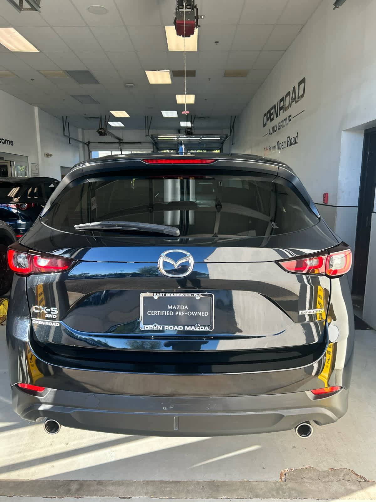Used 2023 MAZDA CX-5 AWD 2.5 S w/ Premium Package image 5