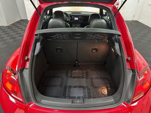 Used 2019 Volkswagen Beetle 2.0T S FWD image 30