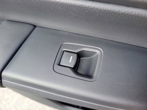 Used 2024 Honda CR-V EX image 17