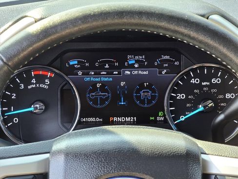 Used 2019 Ford F250 Lariat w/ Lariat Ultimate Package image 8