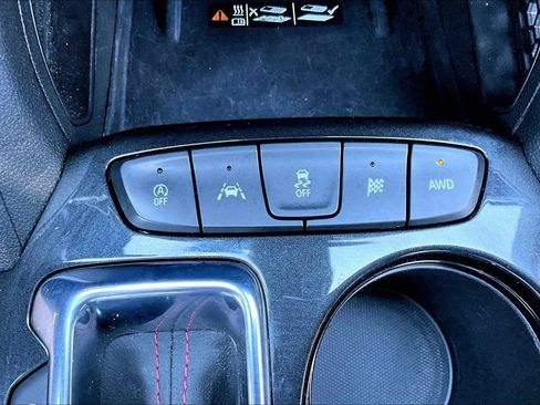 Used 2023 Chevrolet TrailBlazer RS w/ Technology Package AWD/4WD image 35