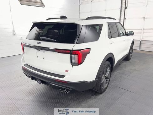 New 2026 Ford Explorer ST w/ Sun And Sound Package AWD/4WD image 11