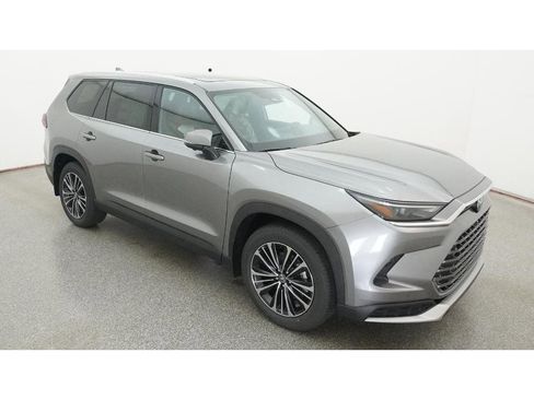 New 2026 Toyota Grand Highlander AWD Hybrid image 10