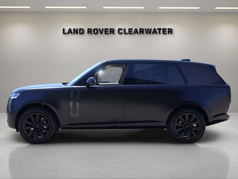 New 2026 Land Rover Range Rover Long Wheelbase SE AWD/4WD image 2
