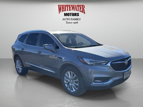 Used 2018 Buick Enclave Premium w/ Experience Buick Package image 7