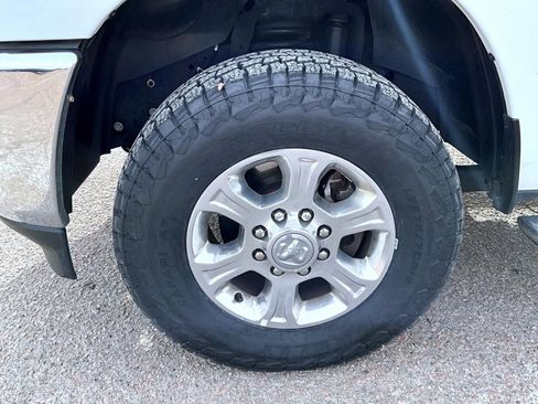 Used 2024 RAM 2500 Big Horn image 22