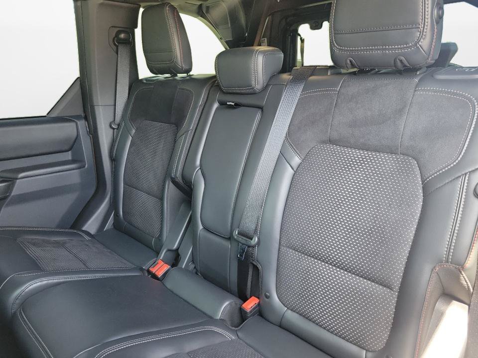 Used 2024 Ford Bronco Raptor AWD/4WD image 12