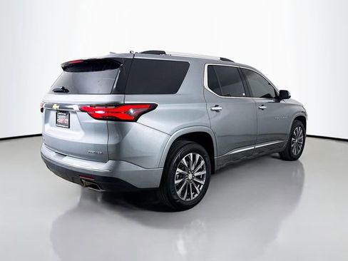 Used 2023 Chevrolet Traverse Premier image 8
