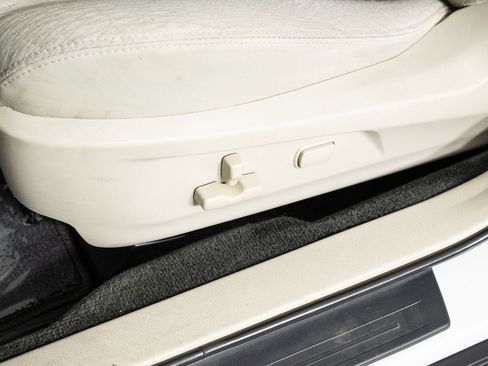 Used 2012 Subaru Outback 2.5i Premium w/ All-Weather Pkg image 17