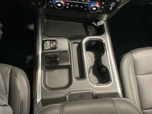 Used 2024 GMC Sierra 1500 SLT w/ SLT Premium Plus Package image 15