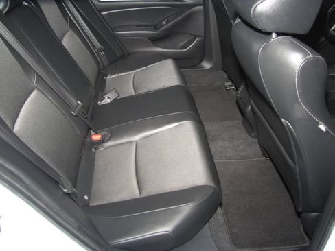 Certified 2022 Honda Accord Sport image 17