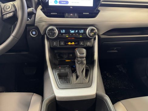 Used 2025 Toyota RAV4 XLE Premium w/ Weather Package FWD image 20