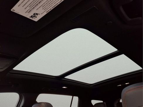 Used 2026 Chevrolet Traverse Z71 w/ Enhanced Driving Package image 18