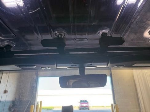 Used 2018 Jeep Wrangler Unlimited Rubicon w/ Dual Top Group AWD/4WD image 15
