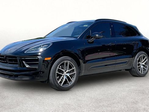Used 2024 Porsche Macan w/ Premium Plus Package AWD/4WD image 5