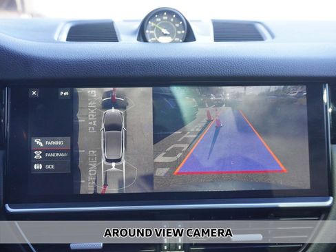 Used 2019 Porsche Cayenne E-Hybrid image 6