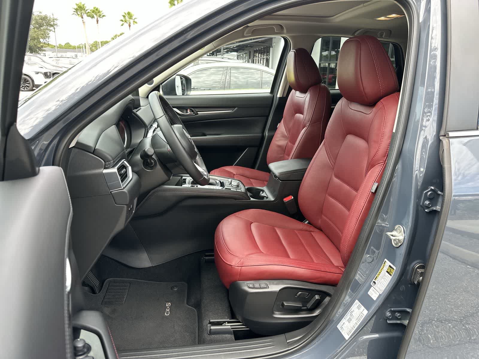 Used 2024 MAZDA CX-5 Carbon Edition AWD/4WD image 3