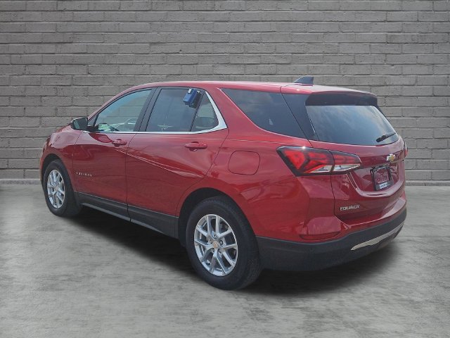 Used 2024 Chevrolet Equinox LT FWD image 3