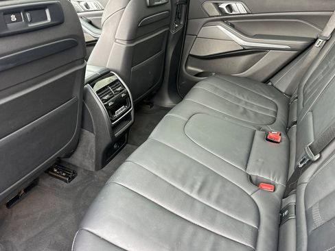Used 2019 BMW X5 xDrive40i w/ M Sport Package image 27