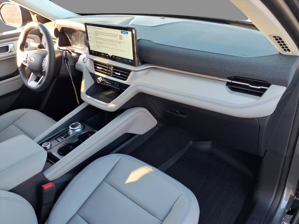 New 2026 Ford Explorer Active w/ Active Comfort Package AWD/4WD image 12