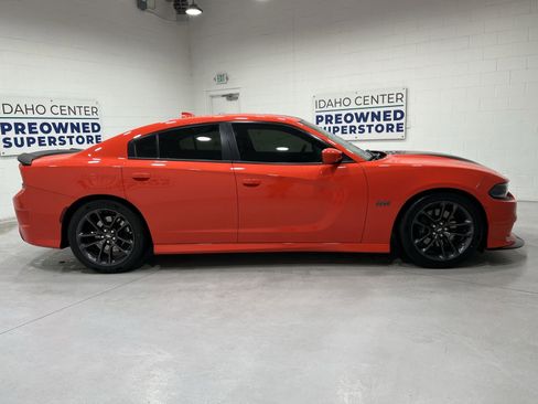 Used 2022 Dodge Charger Scat Pack w/ Plus Group image 9