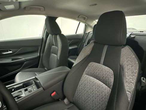 New 2026 Nissan Sentra SV w/ Floor Mat Package FWD image 9