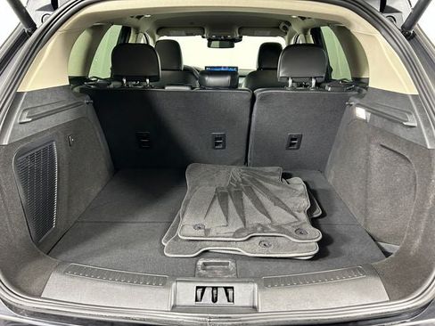 Used 2025 Lincoln Corsair FWD image 26