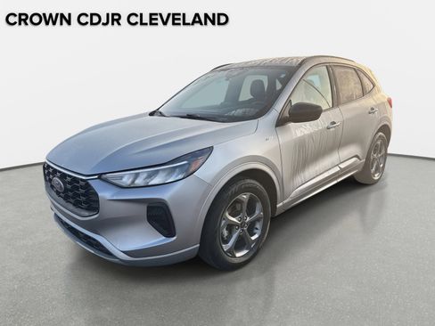 Used 2023 Ford Escape ST-Line AWD/4WD image 9