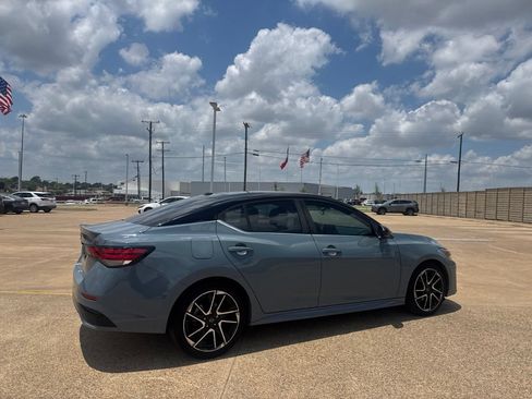Certified 2024 Nissan Sentra SR w/ SR Premium Package FWD image 22