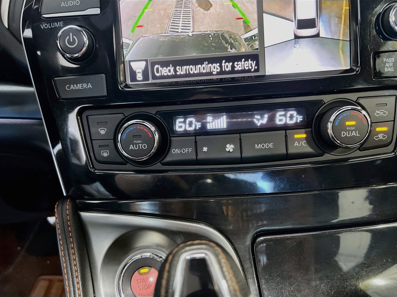 Used 2022 Nissan Maxima SR w/ Sport Mat Group FWD image 15