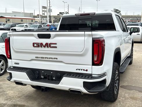 Used 2020 GMC Sierra 1500 AT4 w/ AT4 Premium Package image 4