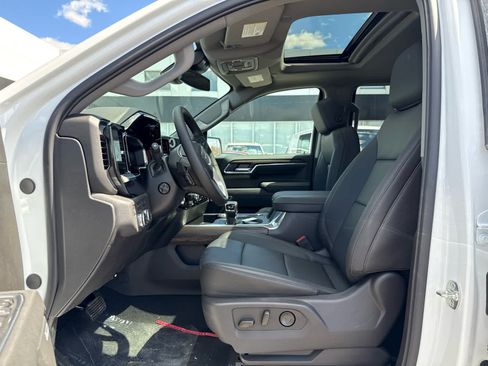 New 2026 GMC Sierra 1500 SLT AWD/4WD image 15